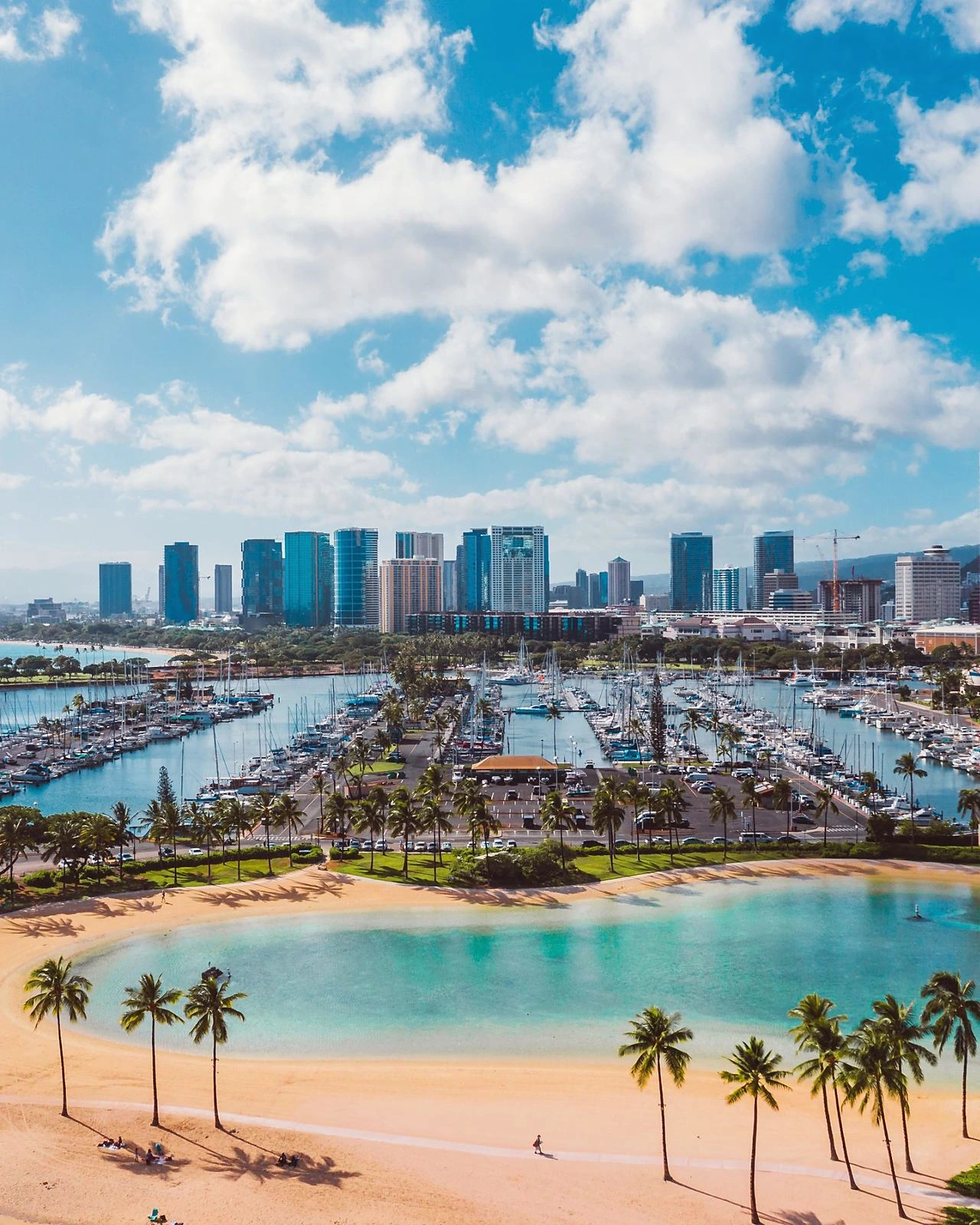 Ala Moana Beach Park lagoon, marina, and Honolulu skyline